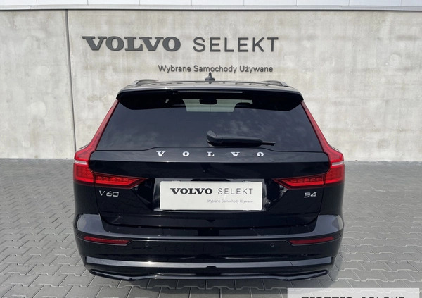 Volvo V60 cena 199900 przebieg: 17638, rok produkcji 2023 z Poznań małe 562